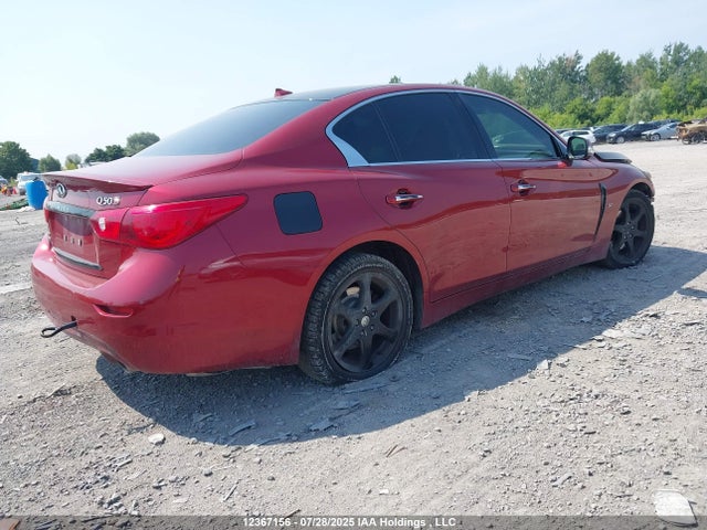 JN1BV7AR1FM423075 Infiniti 2015
