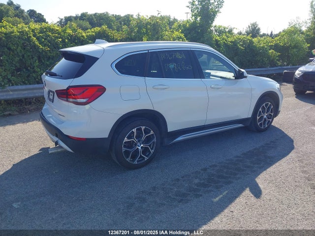 WBXJG9C03M5T82200 BMW X1