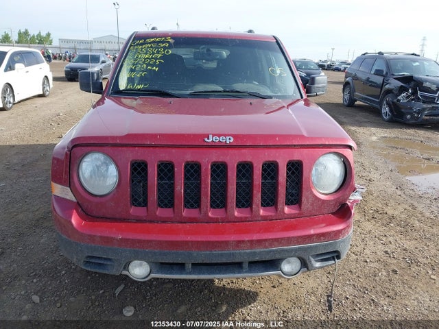 Jeep 2016 2016 1C4NJRAB3GD672225 Image 12