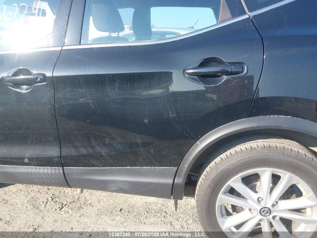 JN1BJ1CR1KW320582 Nissan ROGUE SPORT
