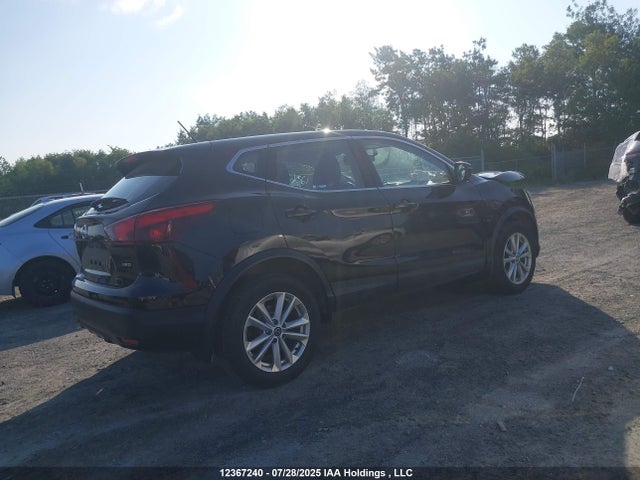 JN1BJ1CR1KW320582 Nissan ROGUE SPORT