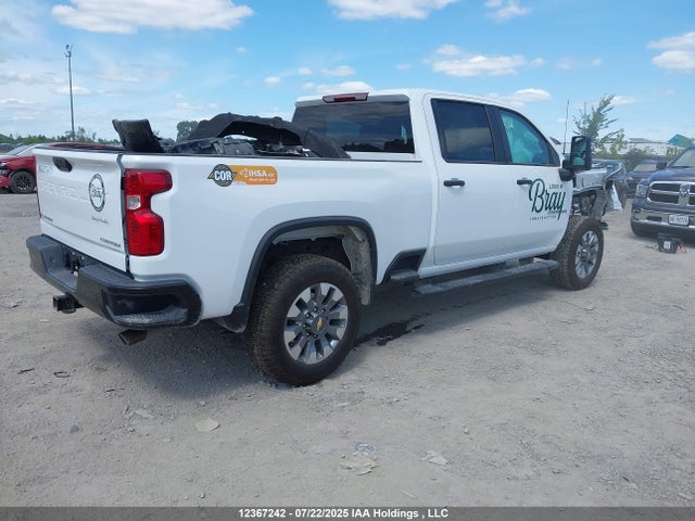 2GC4YME76R1265076 Chevrolet l8t