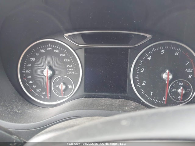 WDDMH4GBXGJ390186 Mercedes-Benz B-Class