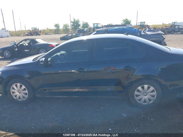 3VW2K7AJ5FM323014 Volkswagen 2015