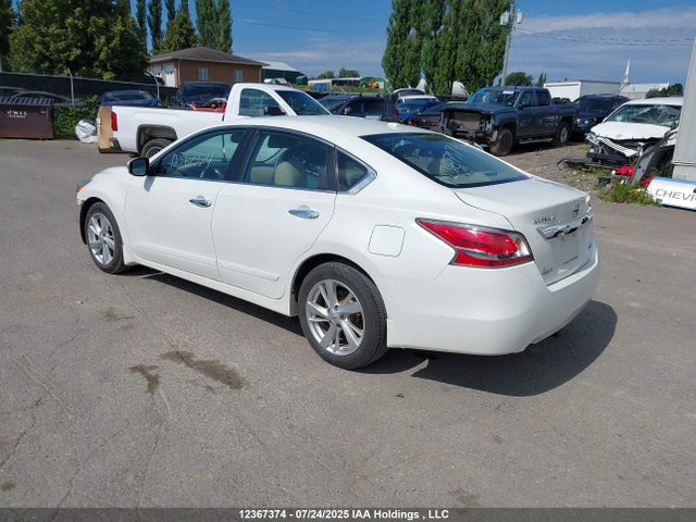 1N4AL3APXFN318637 Nissan 2015
