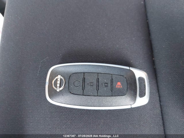 JN8BT3AB5SW168853 Nissan Rogue