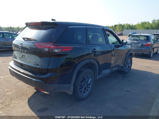 JN8BT3AB5SW168853 Nissan Rogue