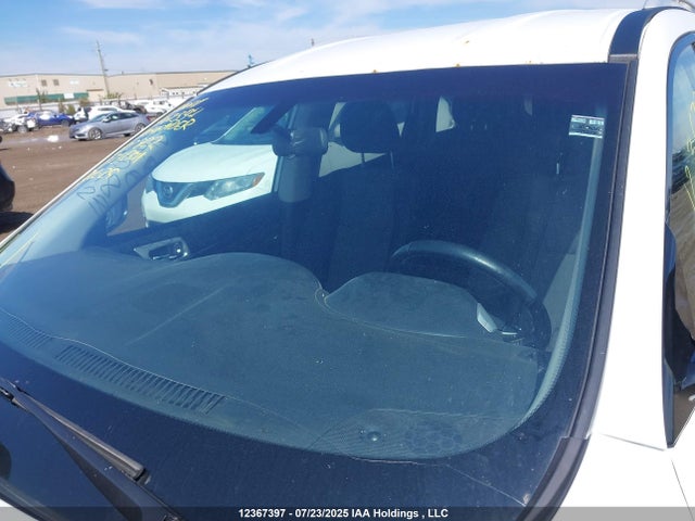 Nissan 2019 2019 5N1DR2MM9KC600822 Image 17