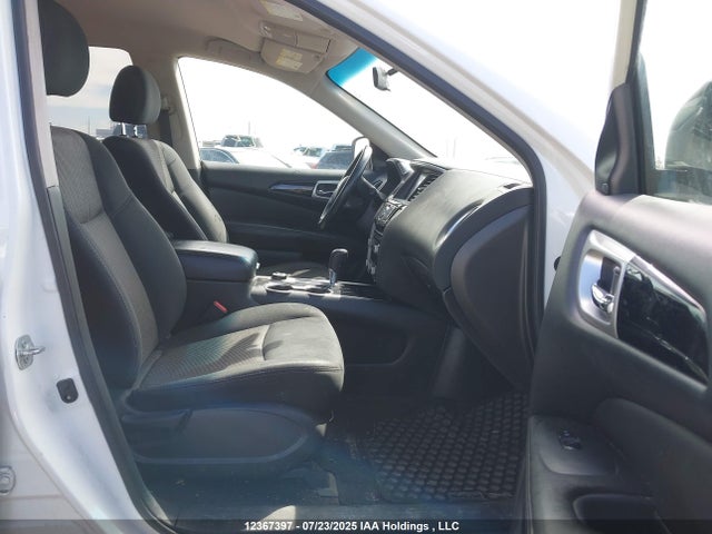 Nissan 2019 2019 5N1DR2MM9KC600822 Image 5