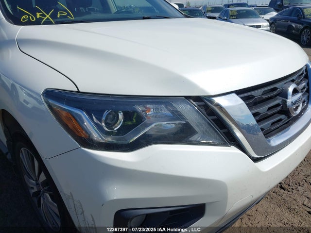 Nissan 2019 2019 5N1DR2MM9KC600822 Image 6