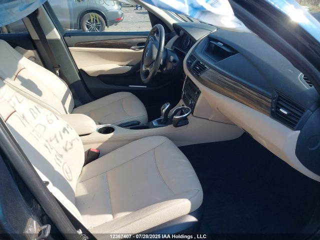 WBAVL1C51EVY24199 BMW X1