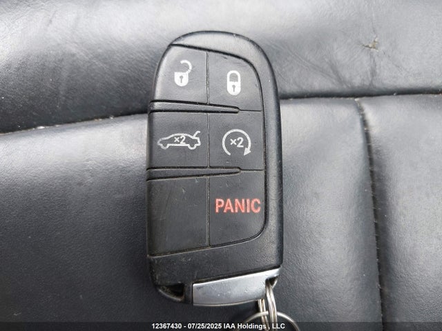 Chrysler 200 2015 1C3CCCCB2FN588969 Image 11