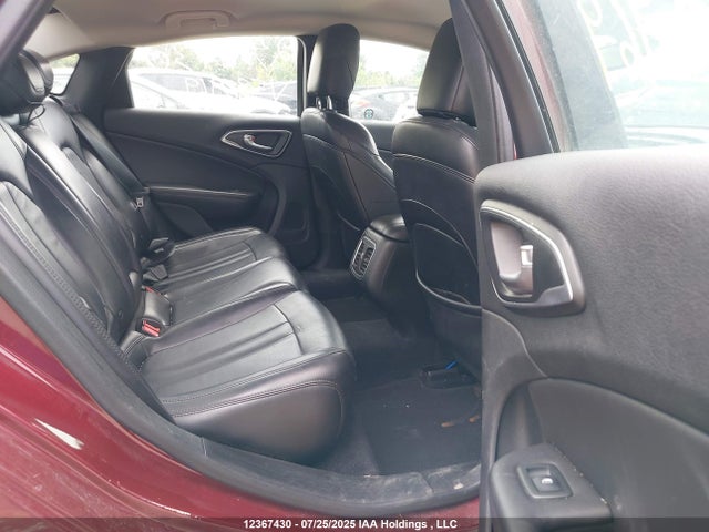 Chrysler 200 2015 1C3CCCCB2FN588969 Image 8