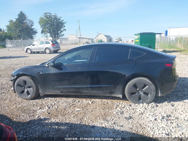 Tesla 2022 2022 5YJ3E1EB9NF339444 Image 14