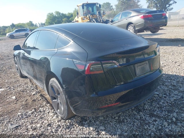 Tesla 2022 2022 5YJ3E1EB9NF339444 Image 3