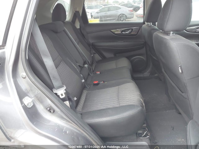 5N1AT2MV5JC747022 Nissan Rogue
