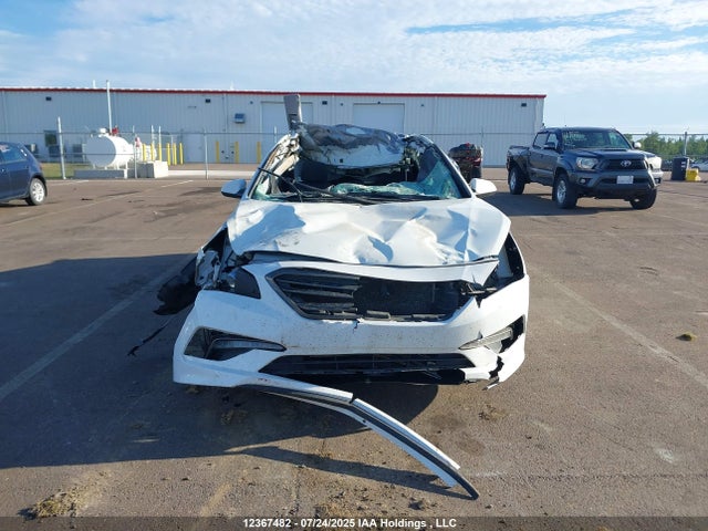 Hyundai Sonata 2017 5NPE24AF4HH475644 Image 13