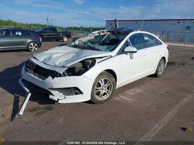 Hyundai Sonata 2017 5NPE24AF4HH475644 Image 2