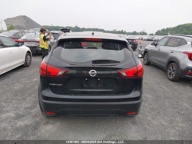 JN1BJ1CP4JW180962 Nissan ROGUE SPORT