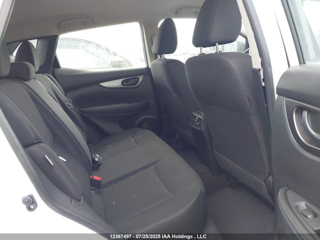 JN1BJ1CW4LW371226 Nissan ROGUE SPORT