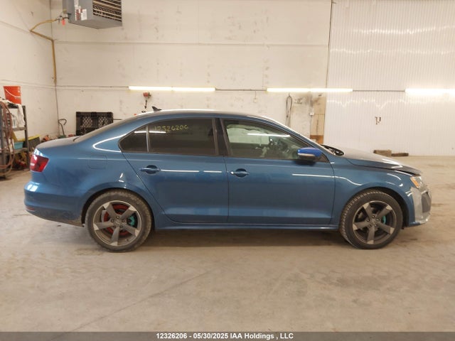 3VW167AJ3GM314359 Volkswagen 2016