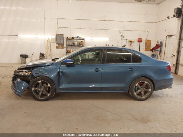 3VW167AJ3GM314359 Volkswagen 2016