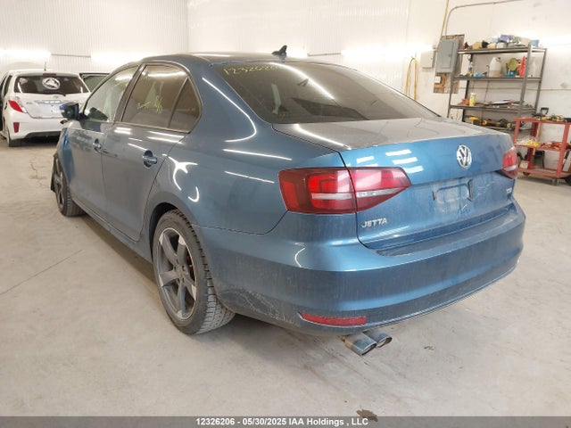 3VW167AJ3GM314359 Volkswagen 2016