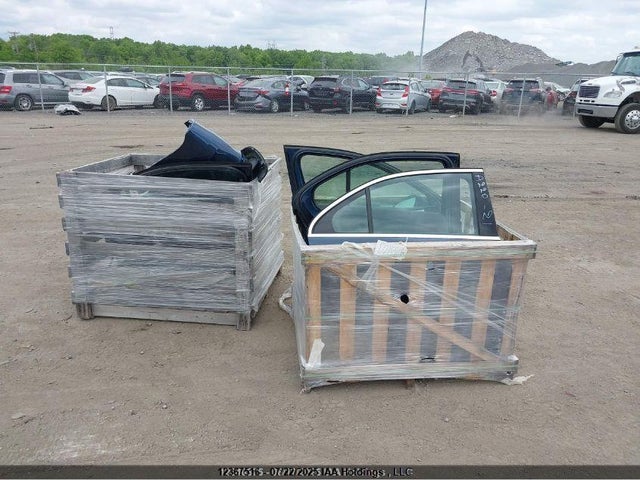 W1K3G4FB8MJ320570 Mercedes-Benz m260