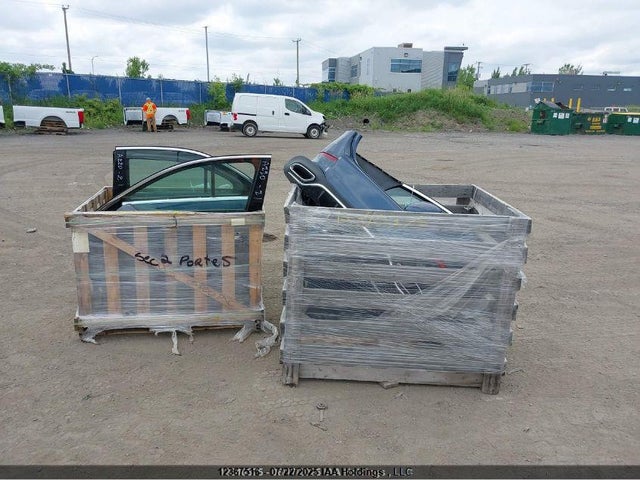 W1K3G4FB8MJ320570 Mercedes-Benz m260