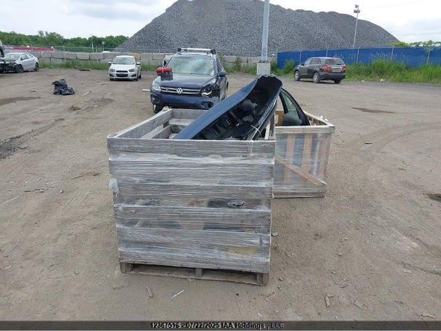 W1K3G4FB8MJ320570 Mercedes-Benz m260