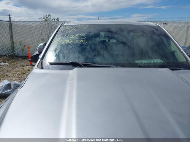 RAM 1500 2019 1C6SRFMT8KN611753 Image 17