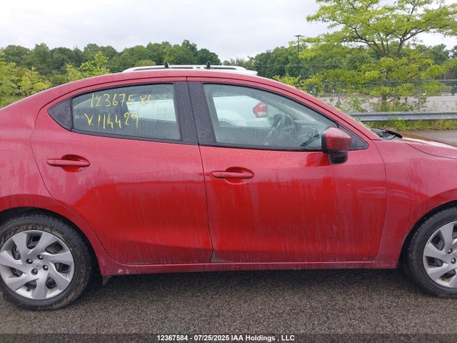 3MYDLBYV8GY114429 Toyota p5v
