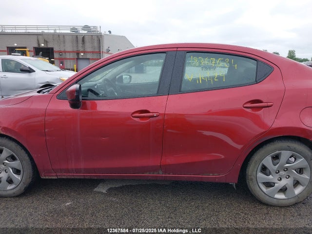 3MYDLBYV8GY114429 Toyota p5v