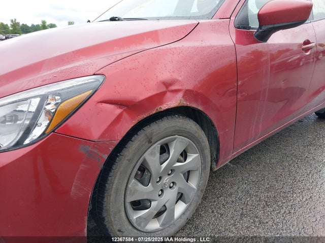 3MYDLBYV8GY114429 Toyota p5v