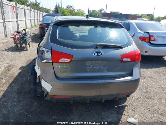 12367620 :رقم المزاد ، KNAFT5A26D5650147 vin ، 2013 Kia Forte Lx مزاد بيع