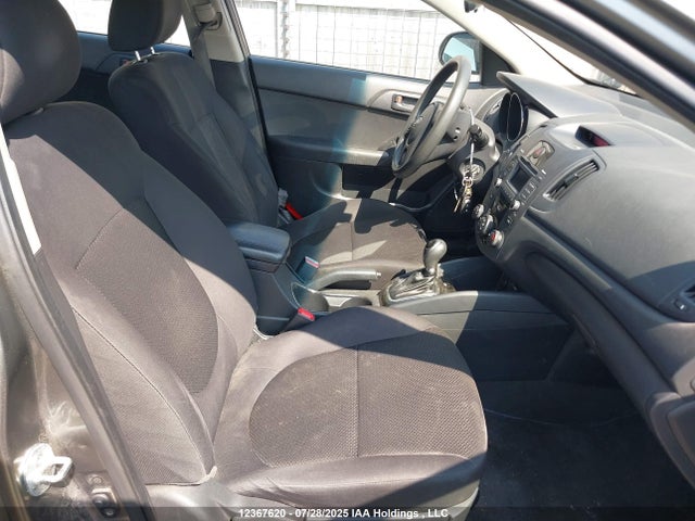 12367620 :رقم المزاد ، KNAFT5A26D5650147 vin ، 2013 Kia Forte Lx مزاد بيع