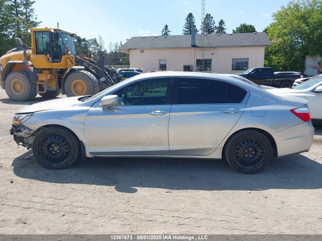 Honda k24w1 2014 1HGCR2F52EA810962 Image 15