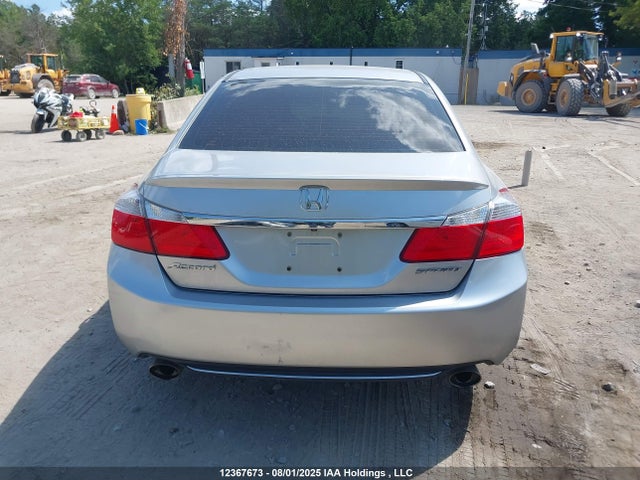 Honda k24w1 2014 1HGCR2F52EA810962 Image 17