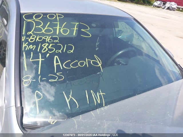 Honda k24w1 2014 1HGCR2F52EA810962 Image 18