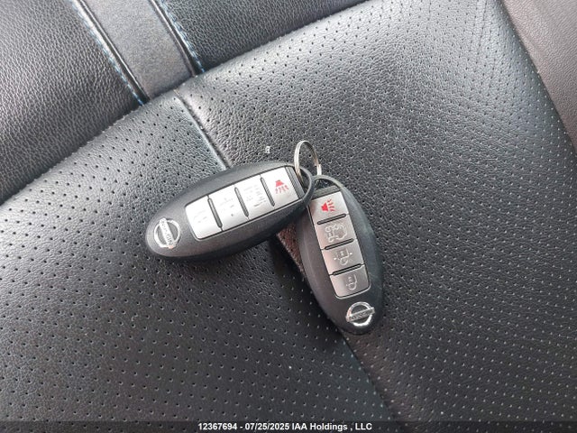 1N4BZ1DP6LC300260 Nissan 2020