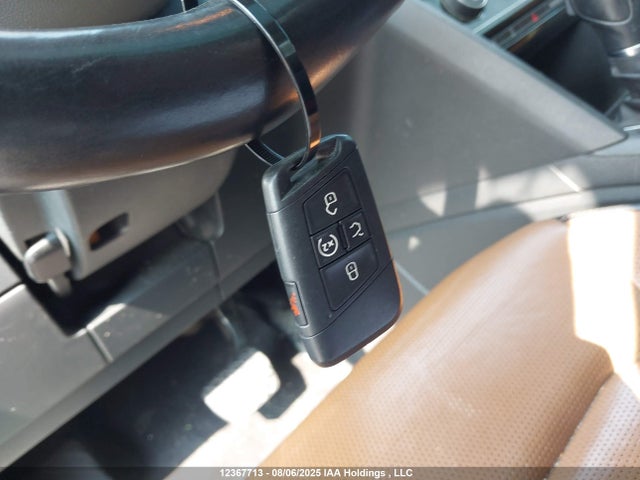1V2NR2CA4JC567760 Volkswagen 2018