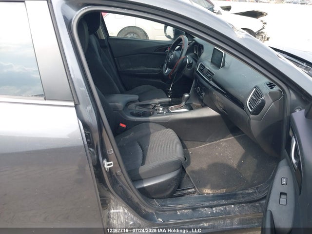 JM1BM1V77E1151637 Mazda pe
