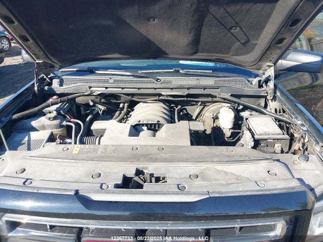 GMC l83 -spark ignited direct injection, variable valve timing, afm, e85 max, alum 2018 3GTU2MEC3JG483423 Image 10