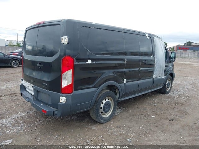 1FTYE1ZM2HKB26912 Ford Transit