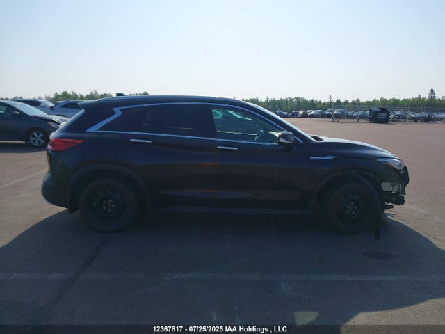 3PCAJ5CB6MF110070 Infiniti QX50