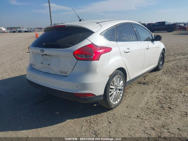 Ford 2016 2016 1FADP3N27GL334386 Image 4