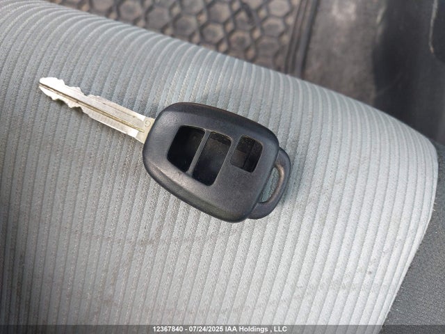 JTDKDTB38E1563756 Toyota 1nz-fxe+1lm