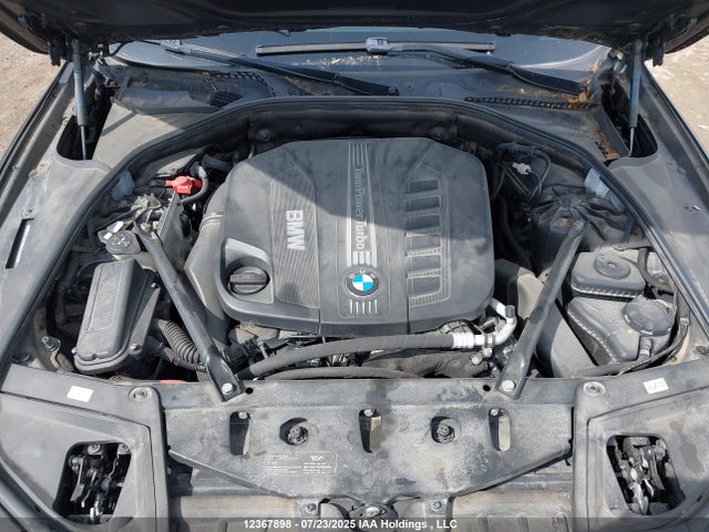 WBAFV3C50EDZ33415 BMW 535d