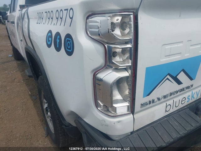 Chevrolet l8t 2021 1GC4YLE77MF274736 Image 18