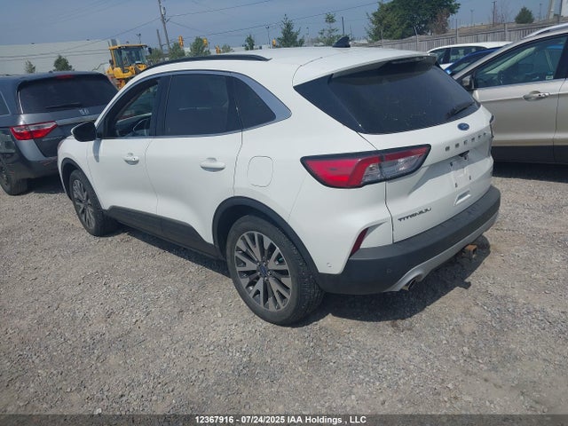 1FMCU9J97LUA87276 Ford gtdi, 240ps